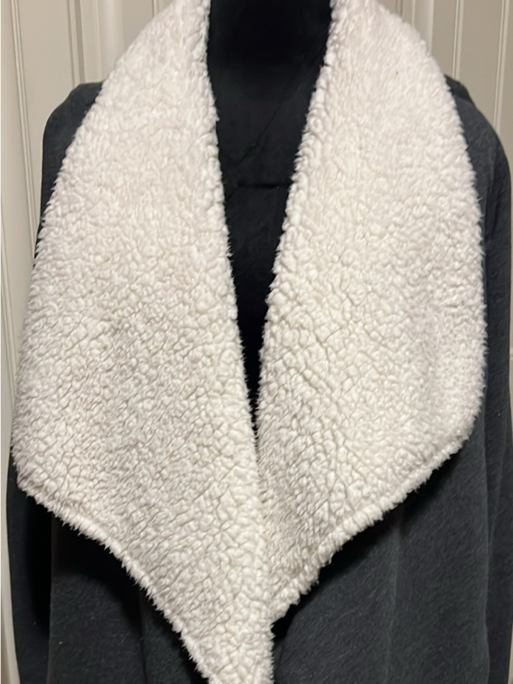 Abercrombie & Fitch Black Jacket with Cream Faux-Sherpa Collar